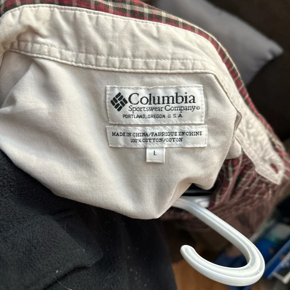 Columbia button down - Picture 2 of 3